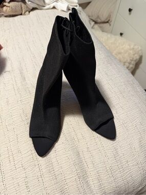 Zara Black Stretch-Knit Pointed Toe Sock Booties